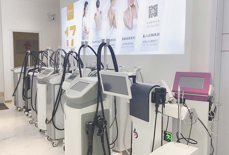 國內(nèi)有哪些大品牌美容院，在哪里購買美容設(shè)備更好？